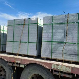 哈尔滨 芝麻白花岗岩地铺石装车日常