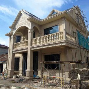 哈尔滨 黄金麻花岗岩石材私人别墅雕花门楼柱阳台栏杆