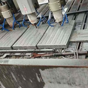 哈尔滨 芝麻白花岗岩荔枝面盲道雕刻