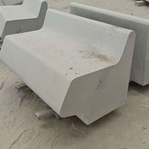 哈尔滨 芝麻白花岗岩异形坐凳，石凳