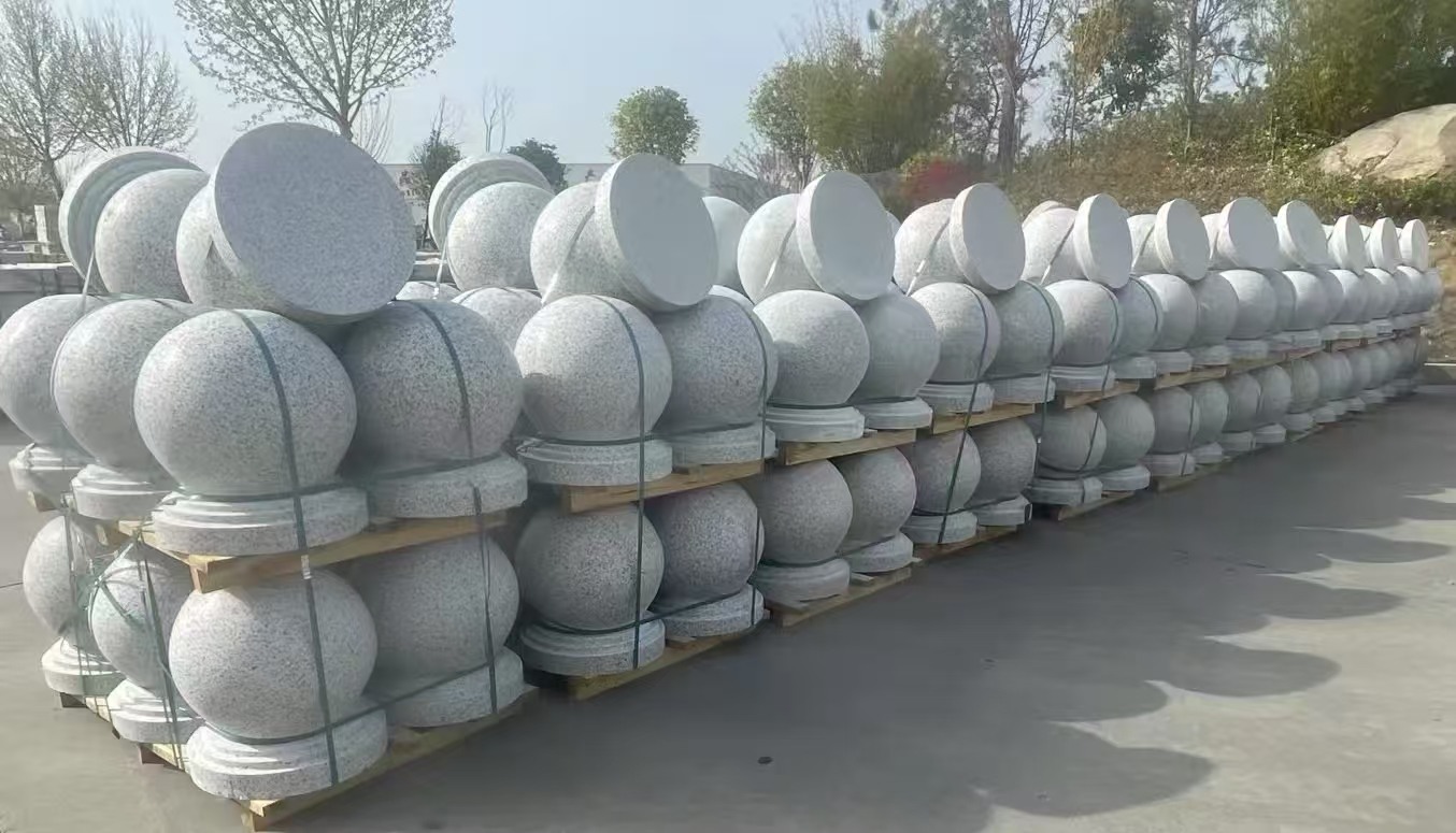 哈尔滨 白麻花岗岩石材圆球，石球，挡车球，隔离球，景观石球，风水球等