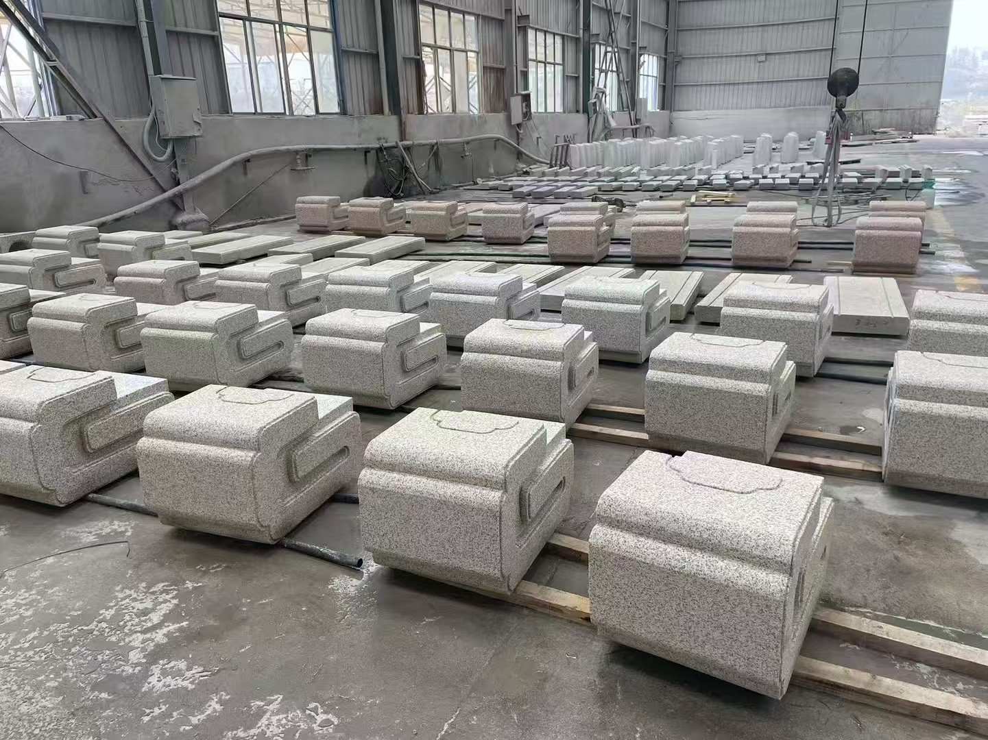 哈尔滨 白麻花岗岩异形加工-石凳，坐凳