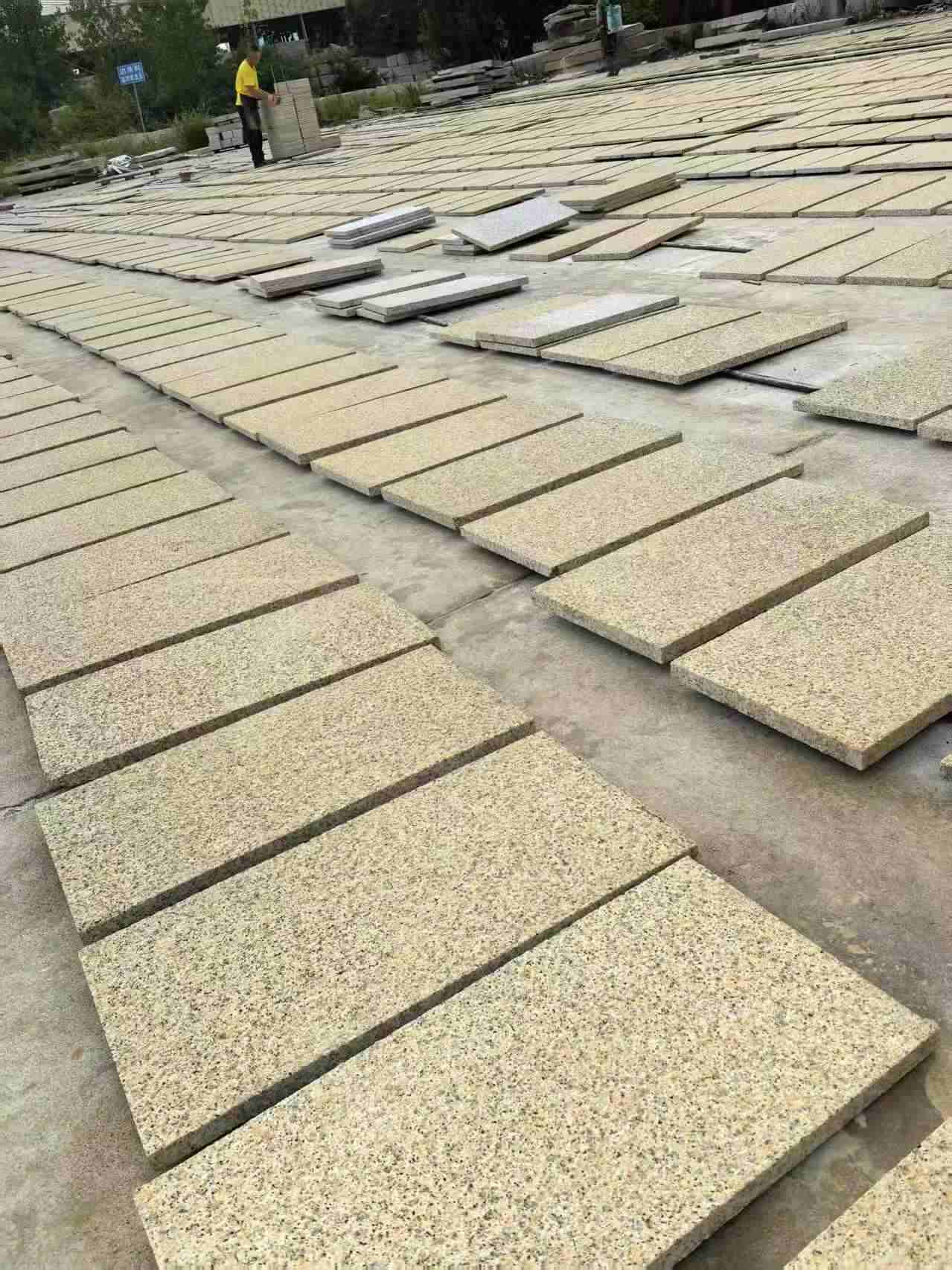 哈尔滨 黄金麻荔枝地铺石面排板