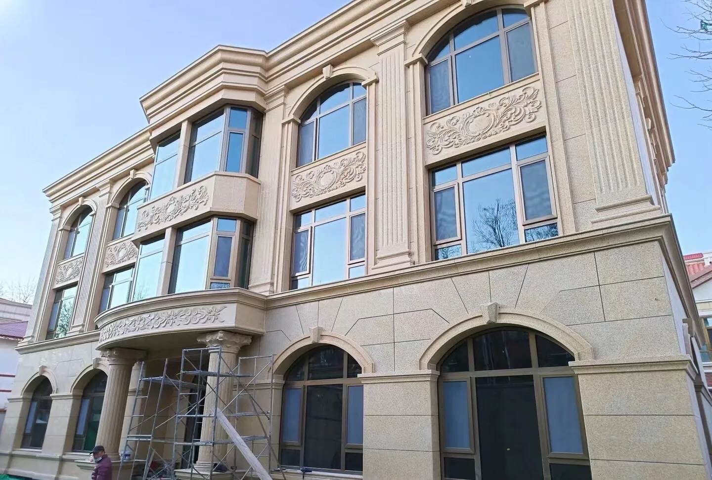 哈尔滨 黄金麻花岗岩别墅外墙干挂