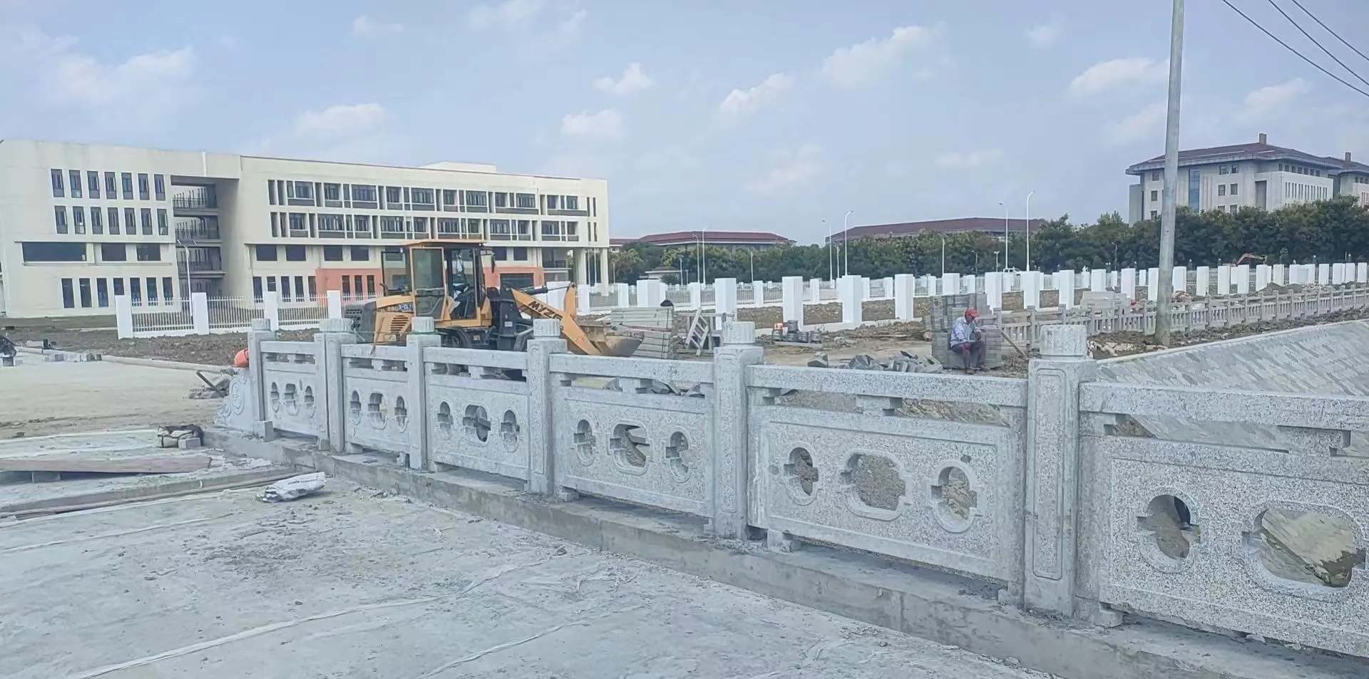 哈尔滨 白麻花岗岩荔枝面河道栏杆