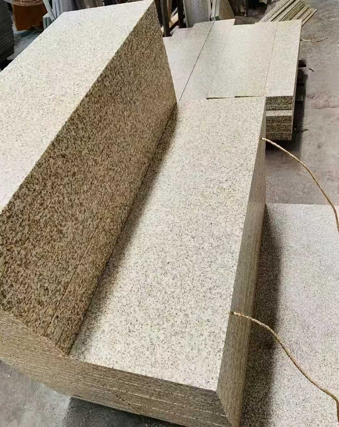 哈尔滨 黄金麻荔枝面外墙干挂成品